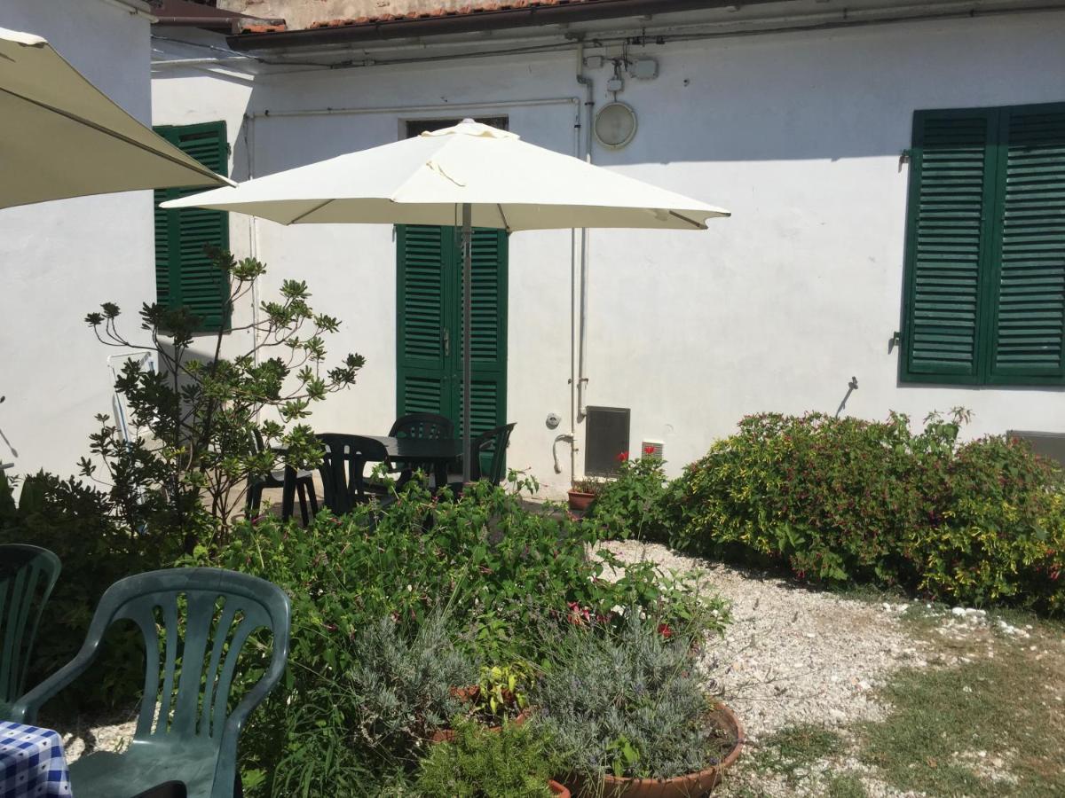 Appartamenti Gloria Marina Di Pisa Exterior foto